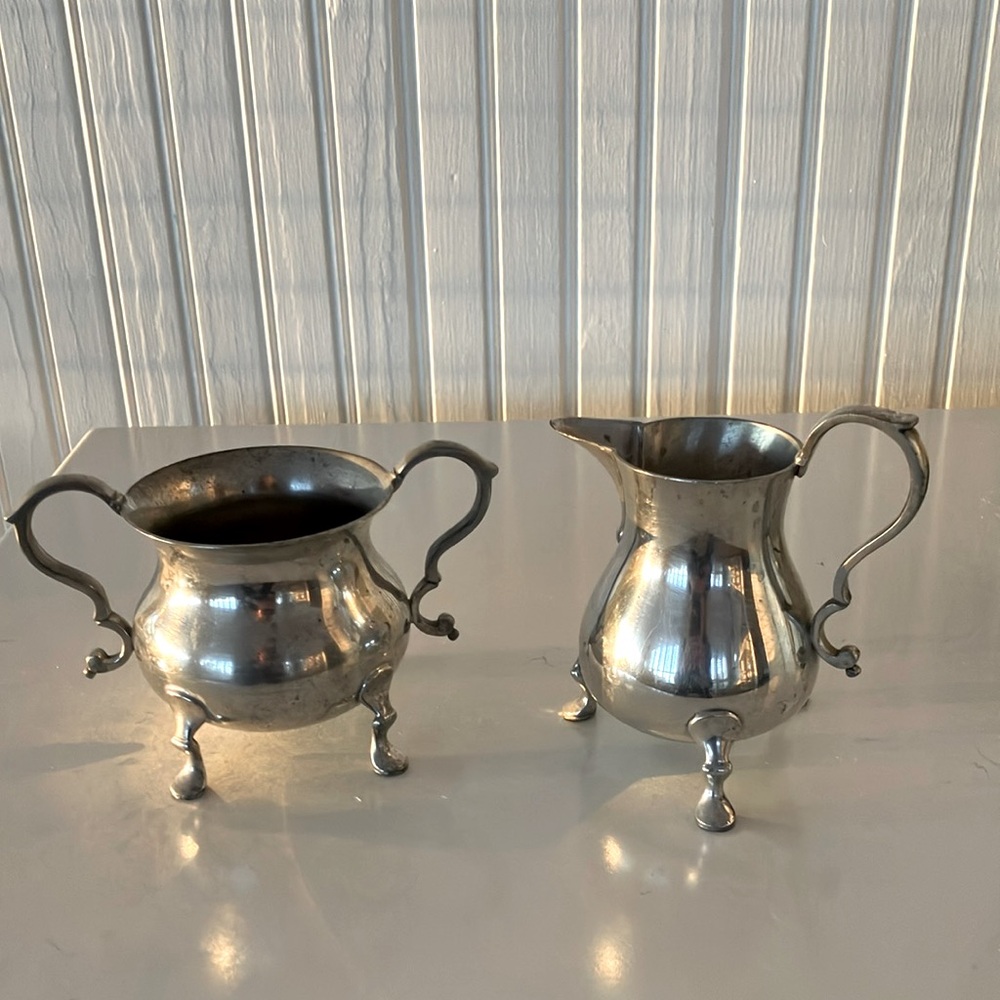 Vintage Stieff Pewter Colonial Williamsburg Silver Creamer and Sugar Set
